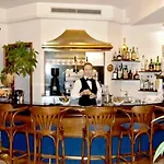 约翰娜公园酒店 酒店 4*