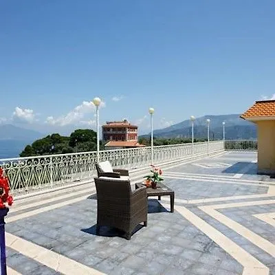 Johanna Park Hotell 4*